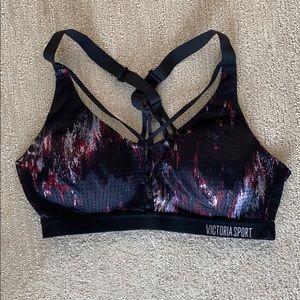 Victoria’s Secret sport bra